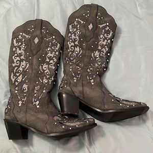 Glitzy Cowboy Boots